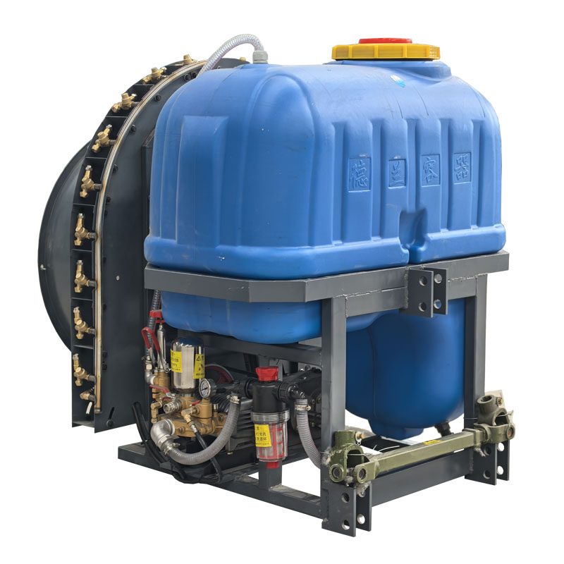 Three-point suspension sprayer