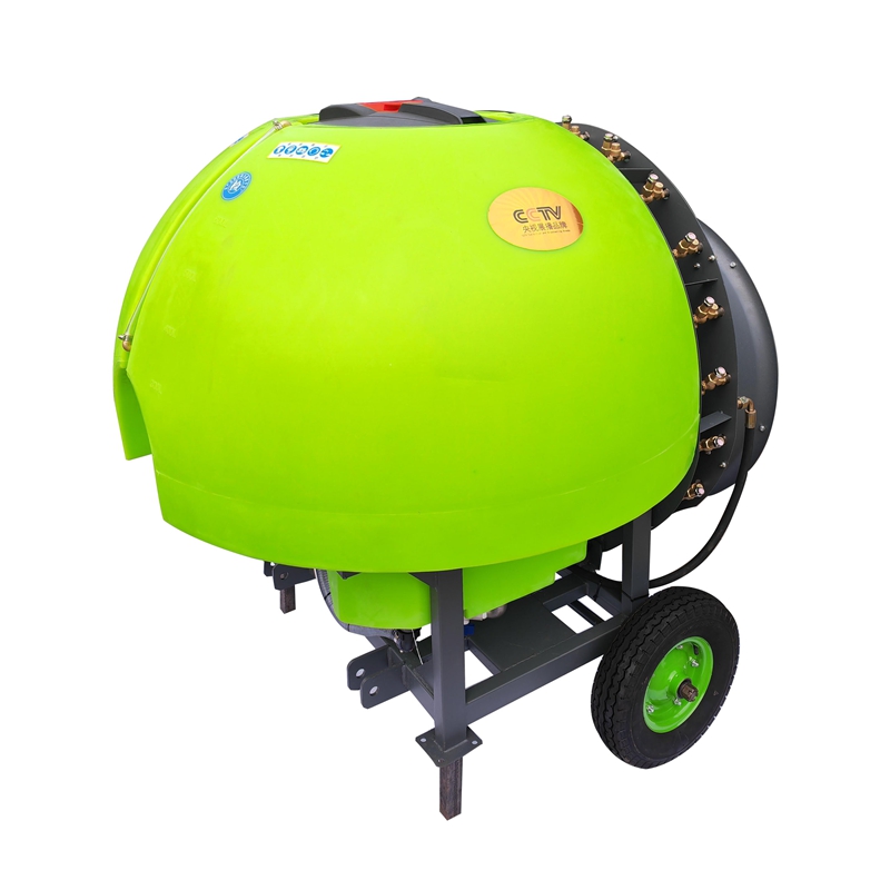 Three-point suspension sprayer